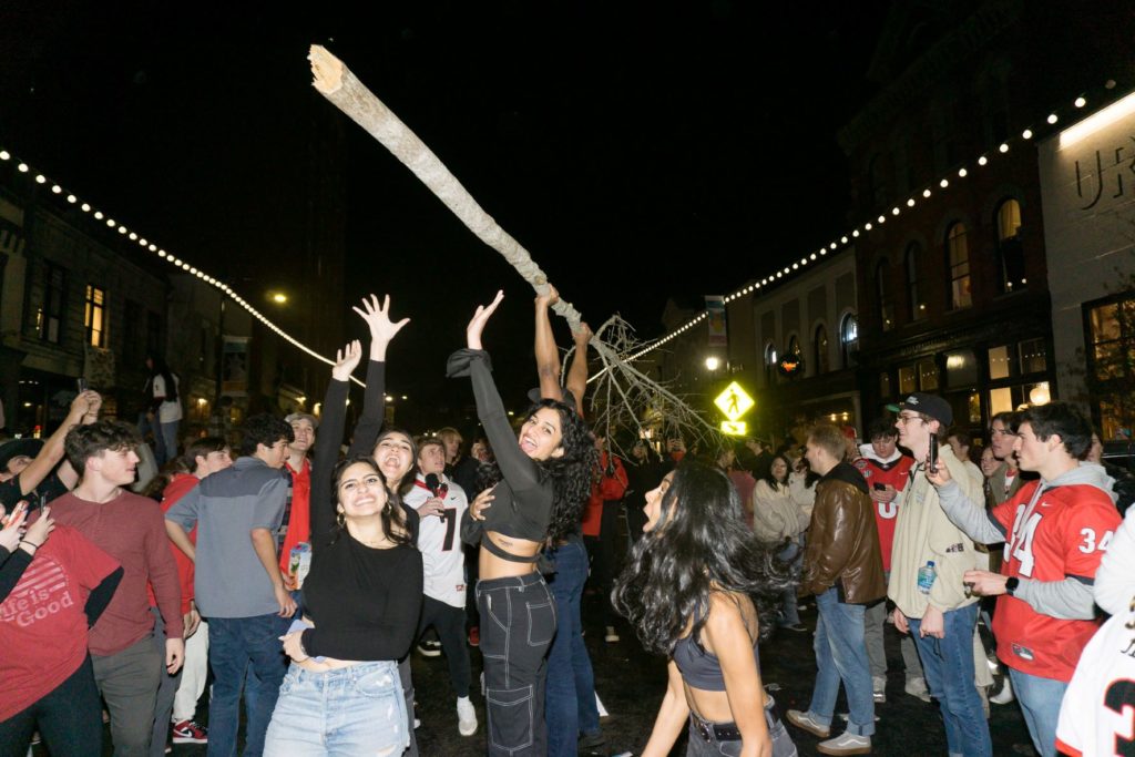 Photo Gallery: Georgia Fans Celebrate The Bulldogs' National ...